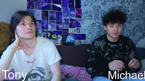 Snapshot of ololkd chatting on January 2026 07:23:01 AM Tony online show from January 2026 07:23:01 AM