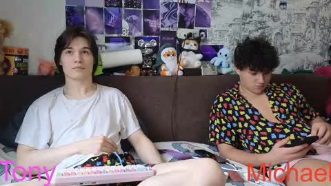 Snapshot of ololkd chatting on February 2026 08:29:01 AM Tony online show from February 2026 08:29:01 AM