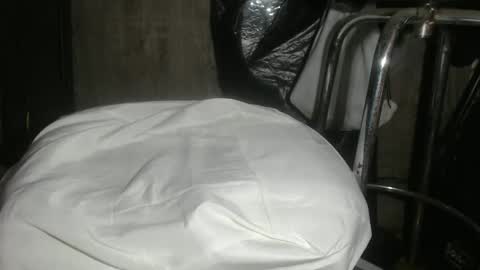 OlySantos online show from March 2026 11:50:02 AM