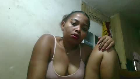 olyvienne90 online show from December 2025 08:52:01 AM