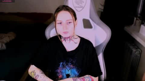 on_yxxx online show from December 2024 04:16:01 PM