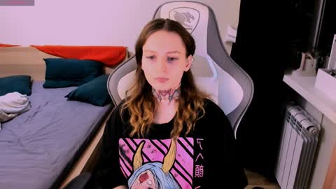 on_yxxx online show from December 2024 06:53:02 PM