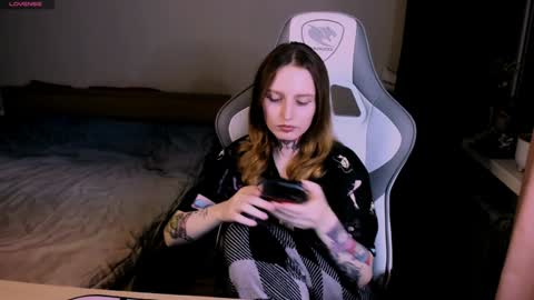 on_yxxx online show from December 2024 07:07:02 PM