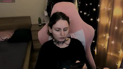 on_yxxx online show from October 2025 09:13:01 PM