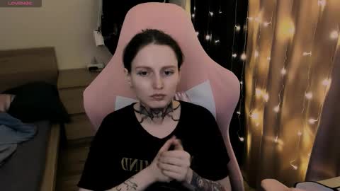 on_yxxx online show from October 2025 09:17:02 PM