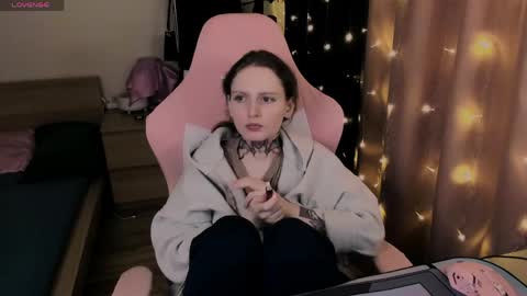 on_yxxx online show from April 2026 08:17:02 PM