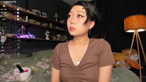 Snapshot of one_1ove chatting on March 2025 07:05:02 AM Ana online show from March 2025 07:05:02 AM