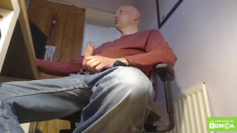 one balled wonder online show from May 2026 05:58:01 AM