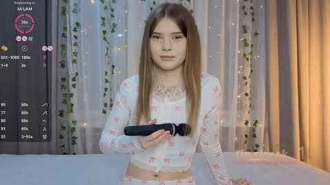 Snapshot of one_more_touch chatting on April 2026 01:48:02 PM Eva online show from April 2026 01:48:02 PM