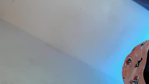 Snapshot of one_sweet_day18 chatting on February 2025 05:05:01 AM jessy online show from February 2025 05:05:01 AM