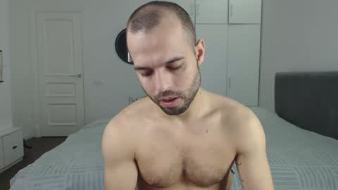 onebestlover online show from March 2025 09:39:02 AM