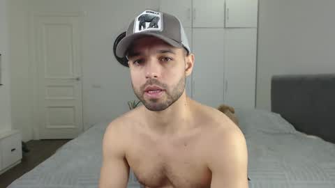 onebestlover online show from March 2025 12:57:02 PM