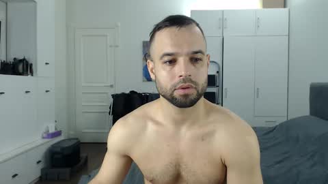 onebestlover online show from April 2026 08:45:01 AM