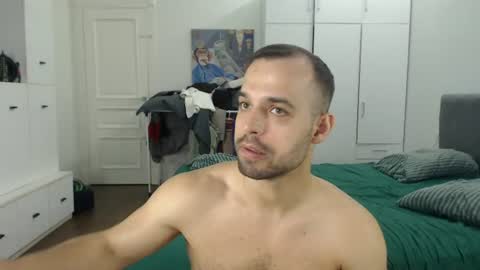 onebestlover online show from July 2026 09:37:02 AM