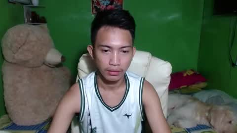 Snapshot of onebigloadxxx chatting on December 2024 11:17:01 AM Wyn Will serve you and be your slave online show from December 2024 11:17:01 AM