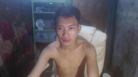 Snapshot of onebigloadxxx chatting on January 2025 04:29:01 AM Wyn Will serve you and be your slave online show from January 2025 04:29:01 AM