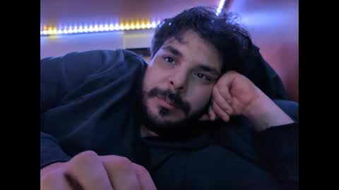 Snapshot of onecrew1 chatting on October 2025 04:25:02 PM onecrew1 online show from October 2025 04:25:02 PM