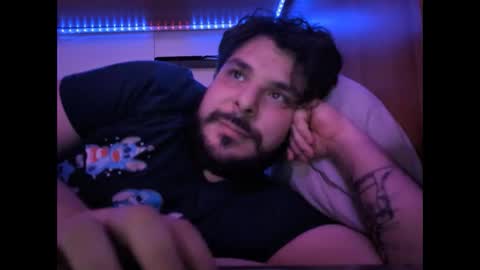 Snapshot of onecrew1 chatting on November 2025 11:59:02 PM onecrew1 online show from November 2025 11:59:02 PM