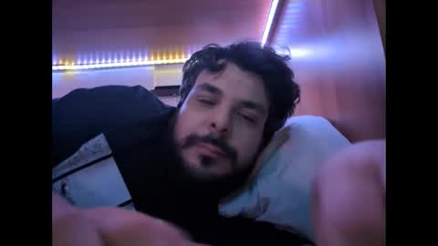 Snapshot of onecrew1 chatting on November 2025 11:48:01 PM onecrew1 online show from November 2025 11:48:01 PM