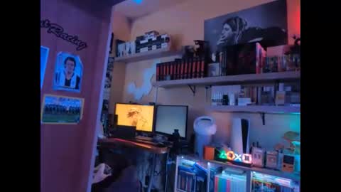 Snapshot of onecrew1 chatting on January 2026 05:27:02 PM onecrew1 online show from January 2026 05:27:02 PM