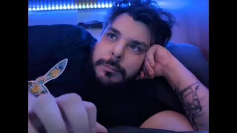 Snapshot of onecrew1 chatting on January 2026 01:48:02 PM onecrew1 online show from January 2026 01:48:02 PM