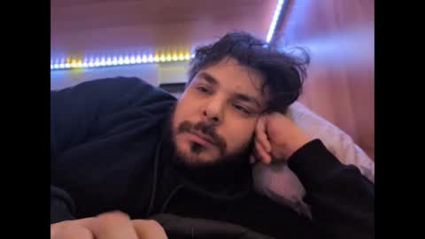 Snapshot of onecrew1 chatting on February 2026 03:21:02 PM onecrew1 online show from February 2026 03:21:02 PM