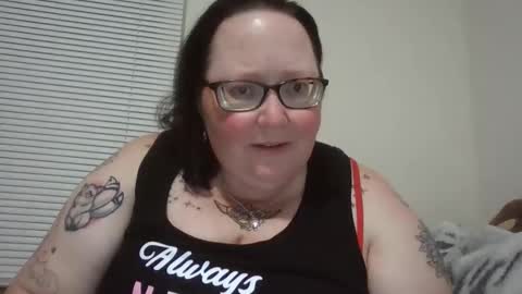 Snapshot of onedaffodil84 chatting on May 2026 07:13:02 AM Pixie online show from May 2026 07:13:02 AM