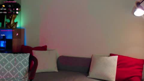 Snapshot of onehotbigass chatting on December 2025 08:24:02 PM ONLINE online show from December 2025 08:24:02 PM