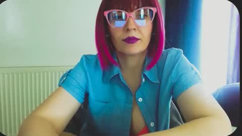 Snapshot of onemoreblonde chatting on April 2026 11:12:01 AM Nicol online show from April 2026 11:12:01 AM
