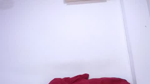 onixandghosty online show from April 2026 07:22:01 PM