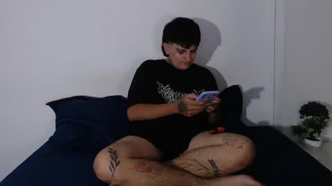 onixandghosty online show from May 2026 07:12:01 PM