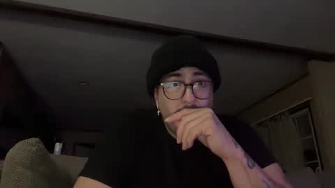 Snapshot of only_yours970 chatting on November 2025 09:52:01 AM only_yours970 online show from November 2025 09:52:01 AM