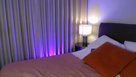 Lily Peach  -   online show from January 2026 01:07:02 AM