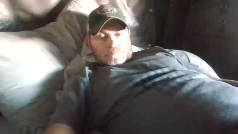 Snapshot of onthemove03 chatting on November 2025 09:16:02 PM onthemove03 online show from November 2025 09:16:02 PM