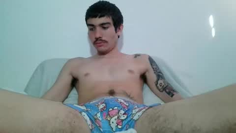 Snapshot of onzas_ chatting on February 2026 06:47:01 PM onzas_ online show from February 2026 06:47:01 PM