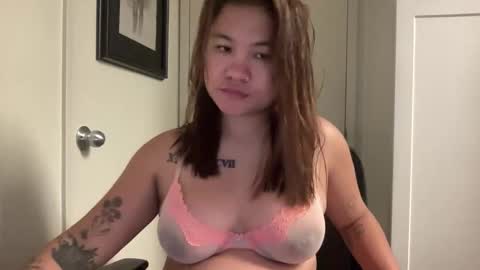 Miss Girly online show from December 2025 08:54:02 AM