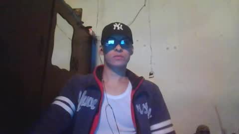 oomaurooo online show from December 2025 07:15:02 AM