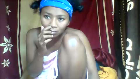 oooozafiette online show from June 2026 07:14:01 PM