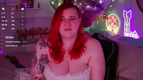 Snapshot of opalreigning chatting on September 2025 07:08:02 AM Opal online show from September 2025 07:08:02 AM