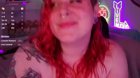 Snapshot of opalreigning chatting on October 2025 08:22:01 AM Opal online show from October 2025 08:22:01 AM