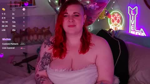 Snapshot of opalreigning chatting on October 2025 08:26:01 AM Opal online show from October 2025 08:26:01 AM