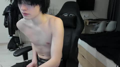 Bella and John online show from February 2026 11:01:02 PM