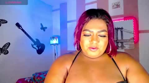 OpraxBell online show from November 2025 03:05:01 AM