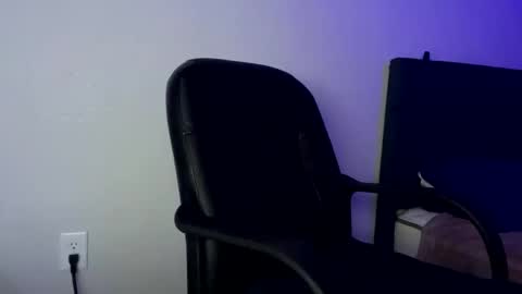 Snapshot of oralking123 chatting on December 2024 03:08:02 AM oralking123 online show from December 2024 03:08:02 AM