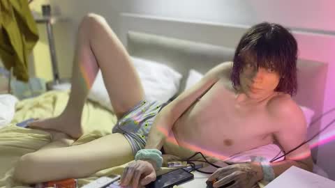 Snapshot of orange__boy chatting on February 2026 07:18:01 PM Justin online show from February 2026 07:18:01 PM