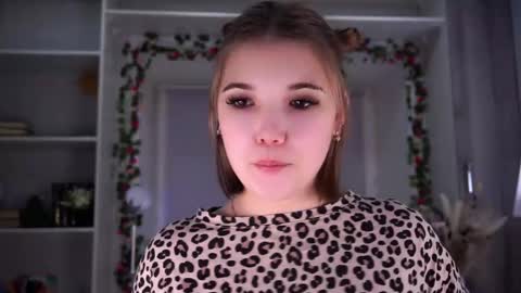 Snapshot of orastarcher chatting on December 2025 02:50:01 AM Jenny online show from December 2025 02:50:01 AM