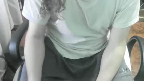 Ore online show from November 2025 10:31:02 PM