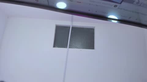 Miss Guzman  online show from March 2025 06:16:01 PM