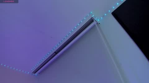 Snapshot of oriana_guzman chatting on February 2026 11:12:01 PM Miss Guzman online show from February 2026 11:12:01 PM