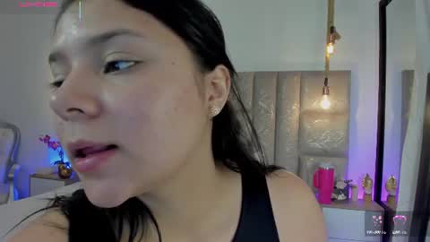 Miss Guzman  online show from July 2026 11:15:01 PM